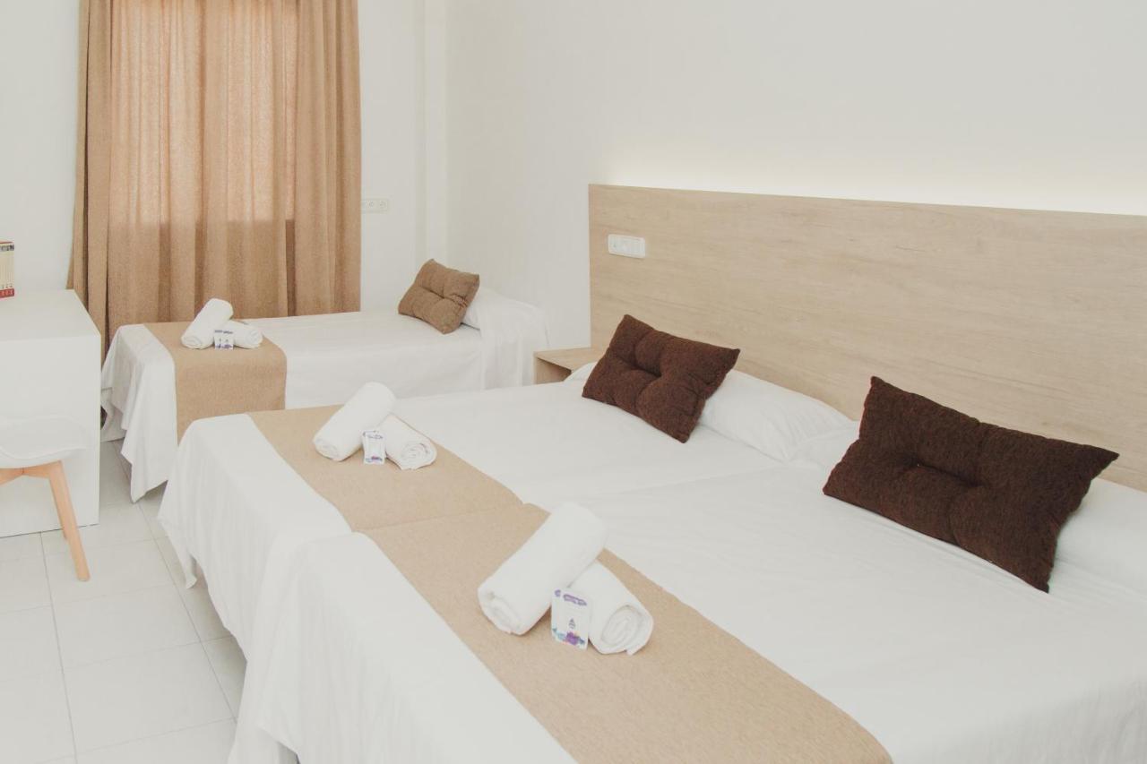 Hotel Olive Osuna Luaran gambar