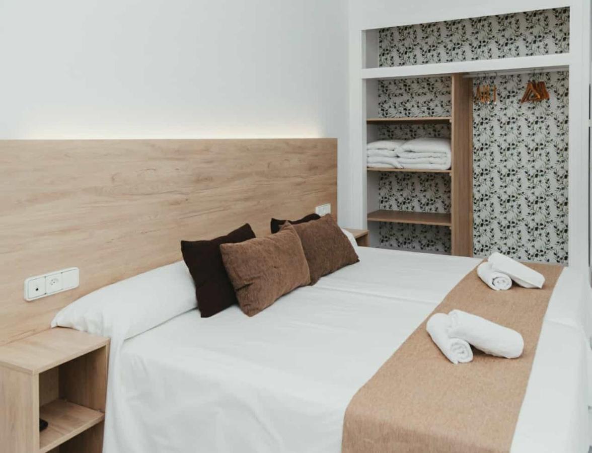 Hotel Olive Osuna Luaran gambar